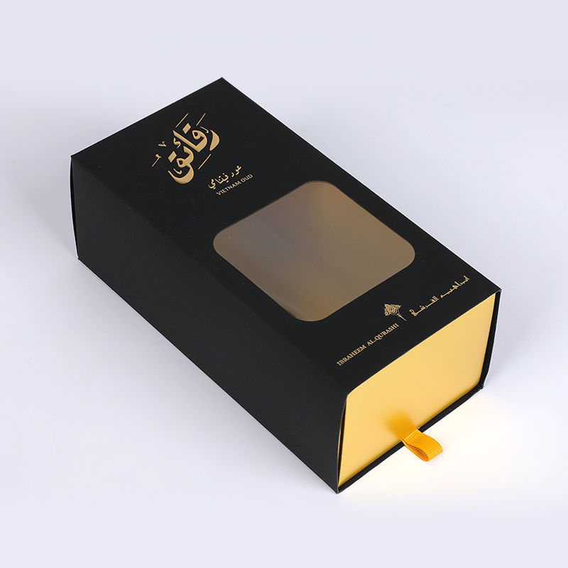 Stamping caldo oro prezioso tributo